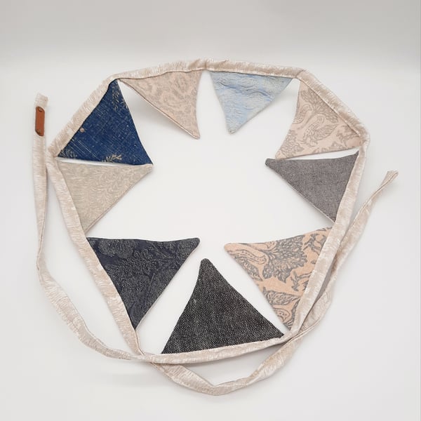 Blue theme mini bunting.