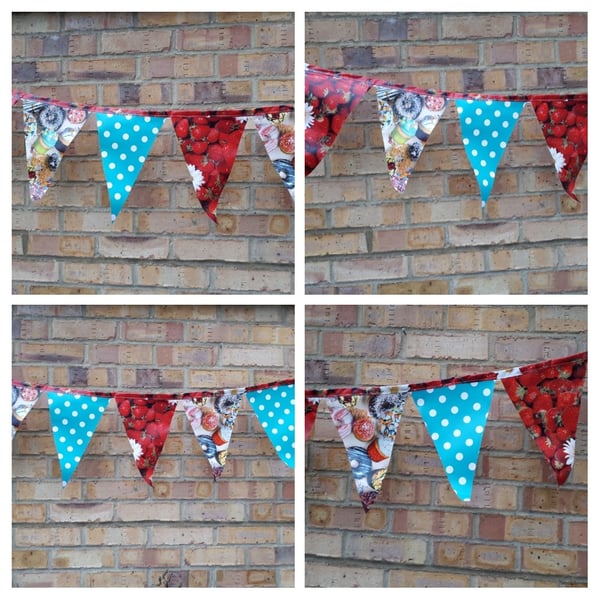 Bunting in pvc cakes, strawberries and polkadot. Sale.