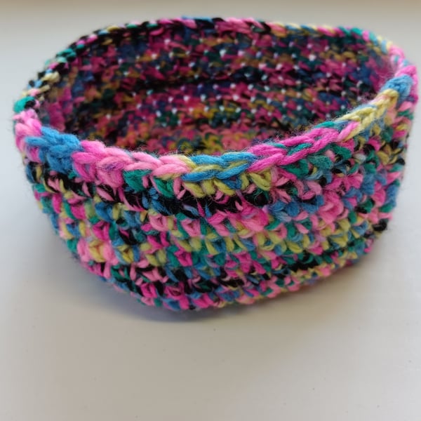 Crochet Basket Heritage Pink