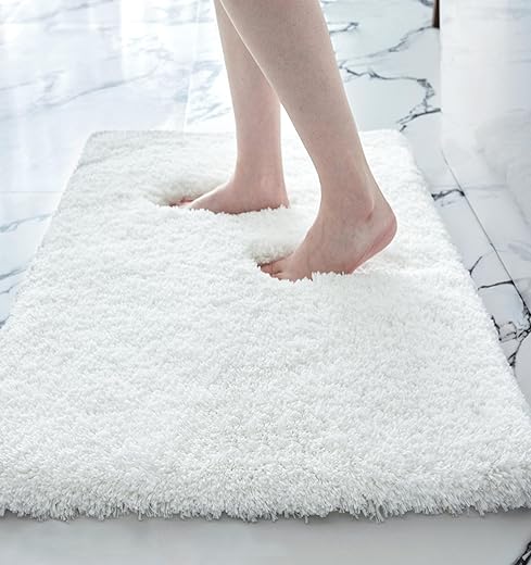 Small Bathroom Rugs 17x24 Non Slip White Fluffy Bath Mat for Bathroom Floor Machine Washable Plush Luxury Bath Rug for Tub Soft Shaggy Absorbent...